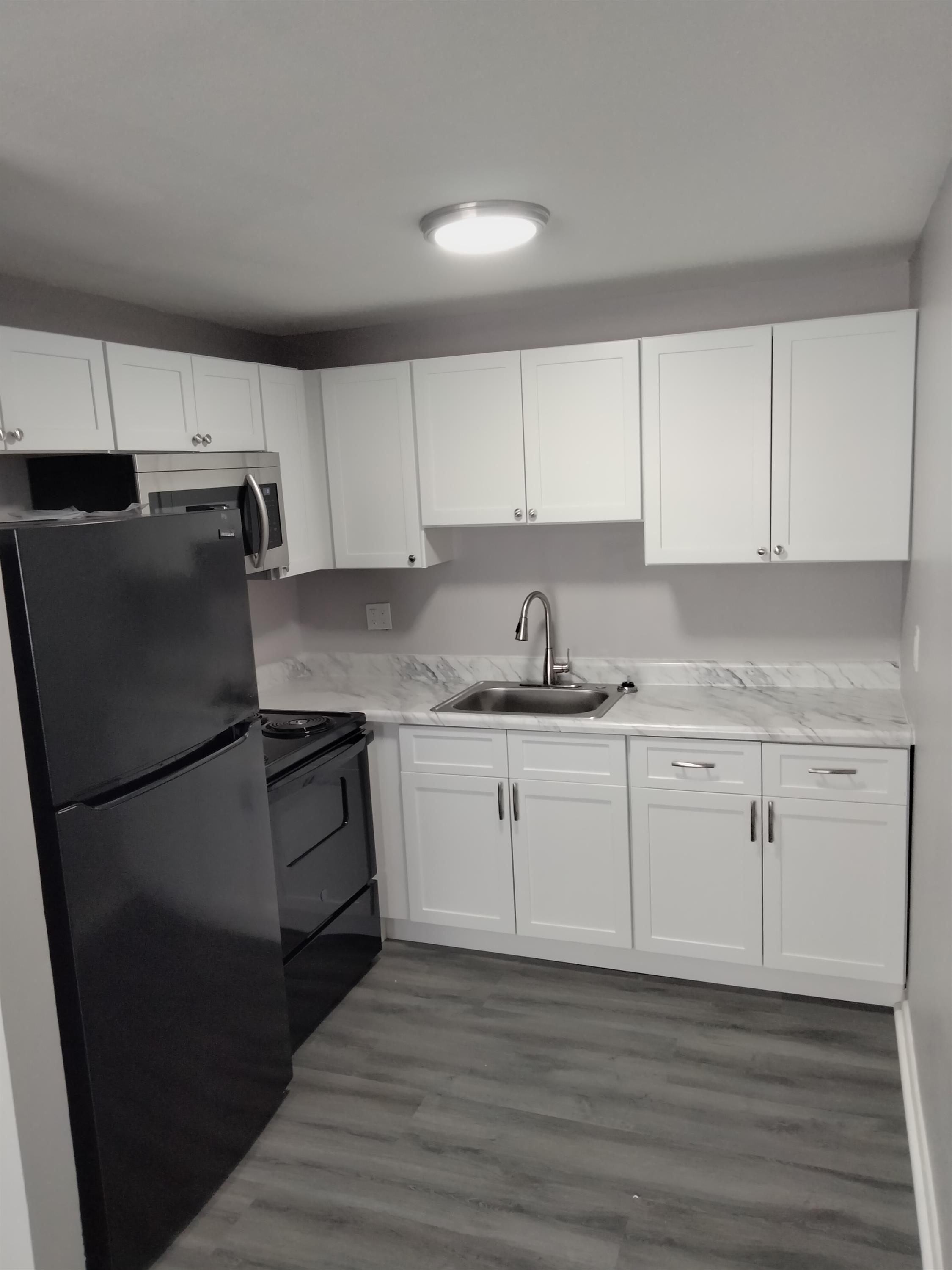 145 Sisson Avenue - B4