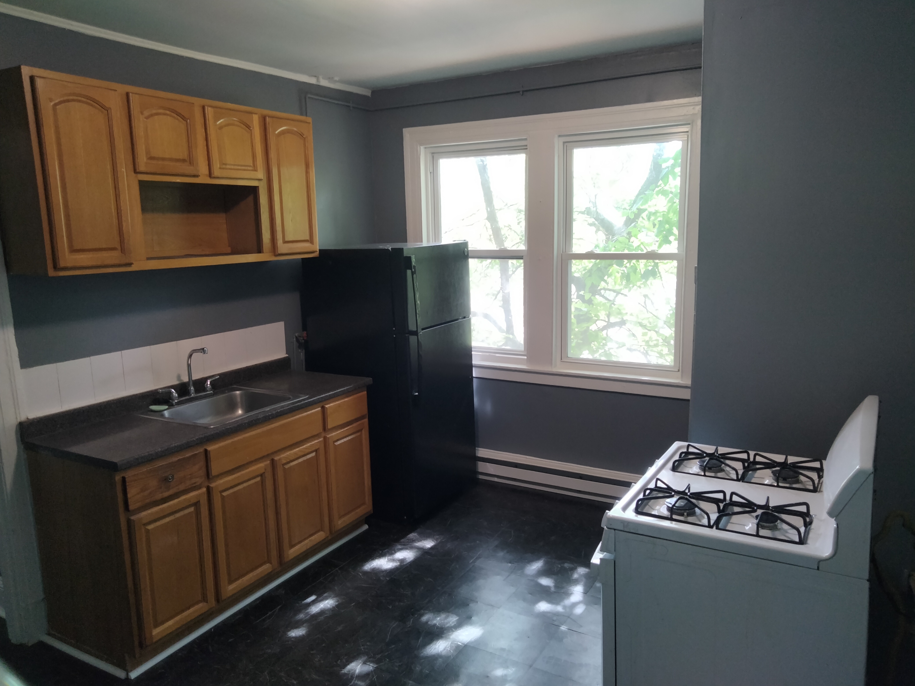 353 Capitol Avenue - B4