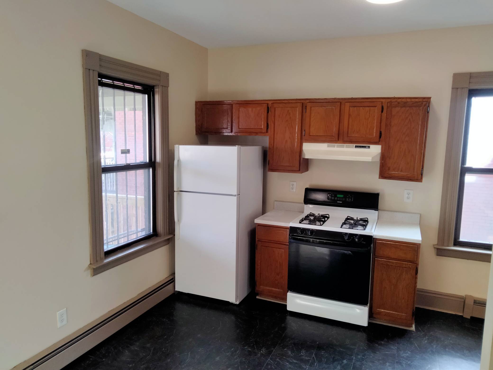 54-56 Congress Street - 56C-302